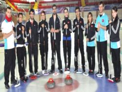 Curlingcilerin Donduran Kampı